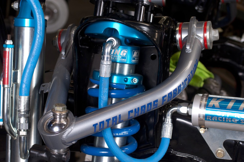 87500-H - Total Chaos Uniball Upper Control Arms with Heim Joint Pivot (07+ Tundra)