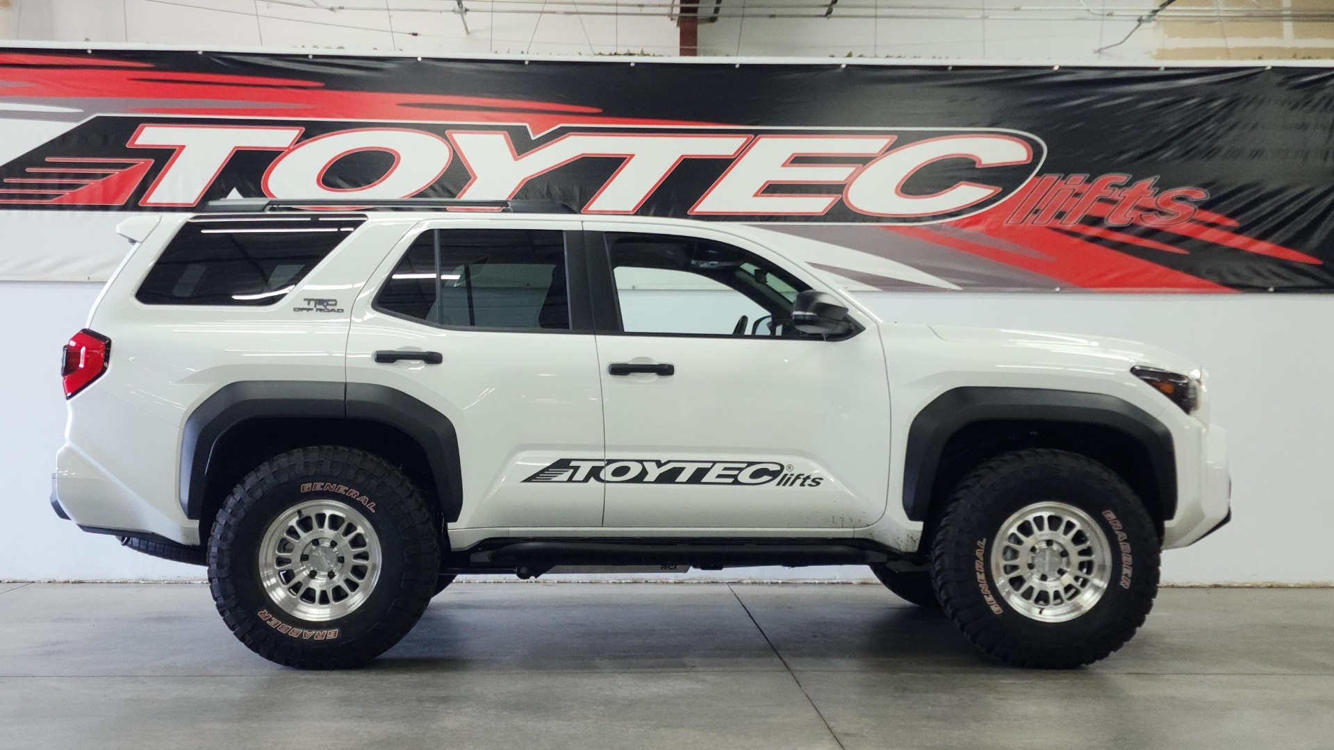 2025+ 4Runner 2.5" Front Leveling Kit-TAC4R2