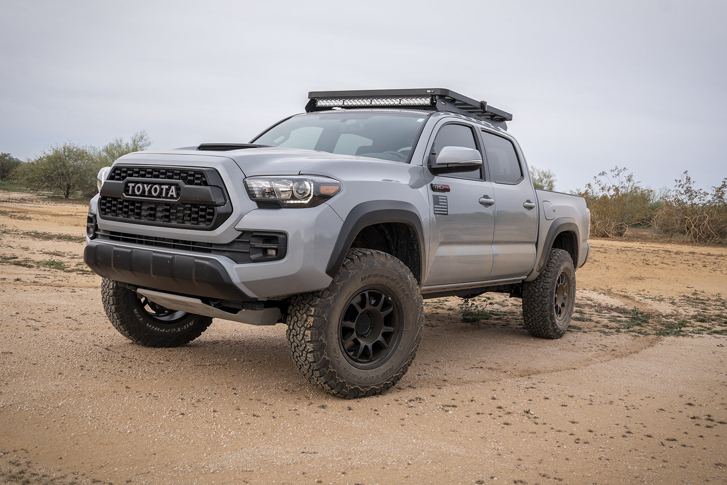 MR70278558500 - Method Trail Series 702 / Matte Black / 17x8.5 / 5x150