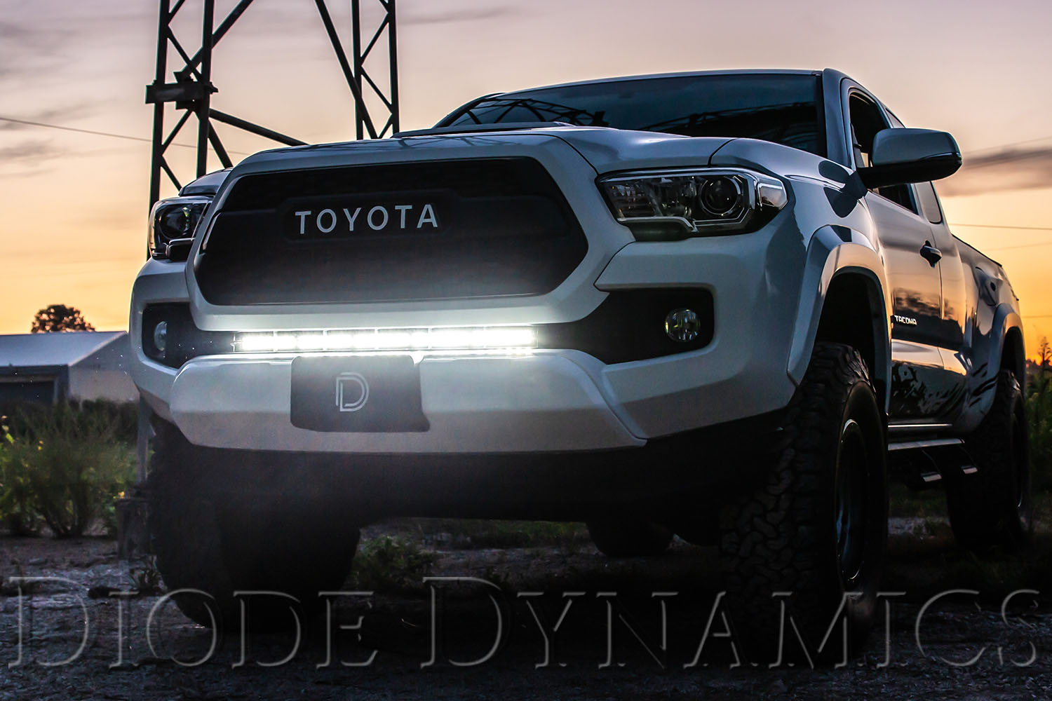 DD6072 - Diode Dynamics SS30 Stealth Lightbar Kit for 2016-2023 Toyota Tacoma, White Combo