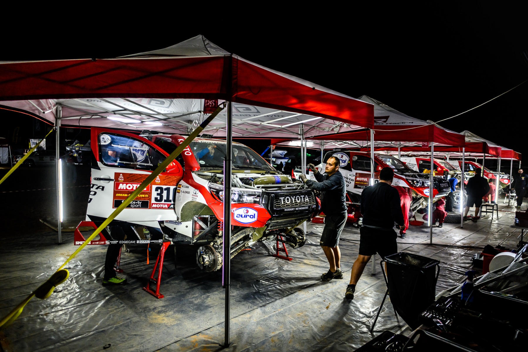 TOY419RED - Powerbrake Stage-1 Big Brake Kit /Red (16-21 Tundra, 16-21 Sequoia)