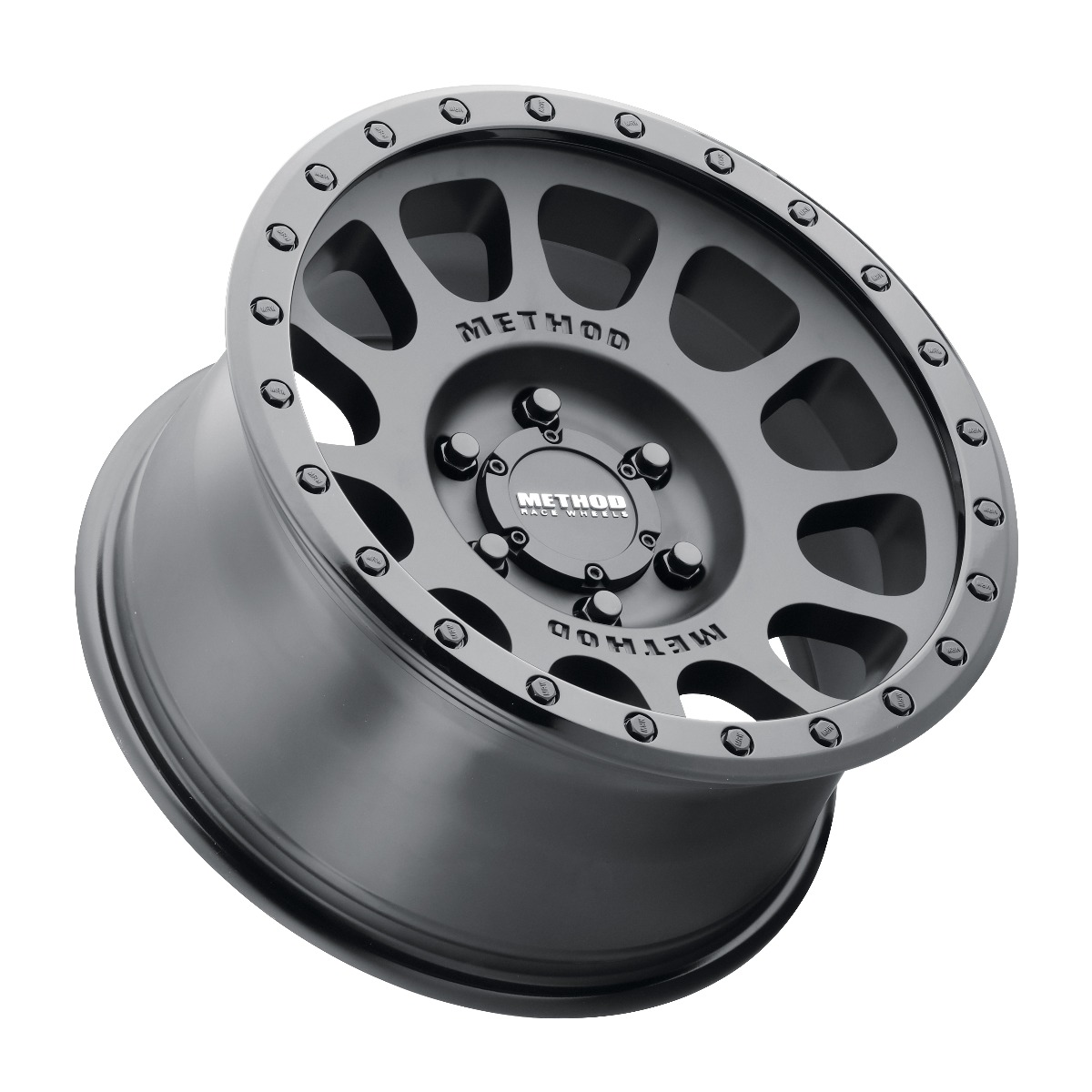 MR305785601000 - Method MR305 NV Double Black / 17x8.5 / 6x5.5 / 0 offset / 4.75 Back Space / 108 Bore